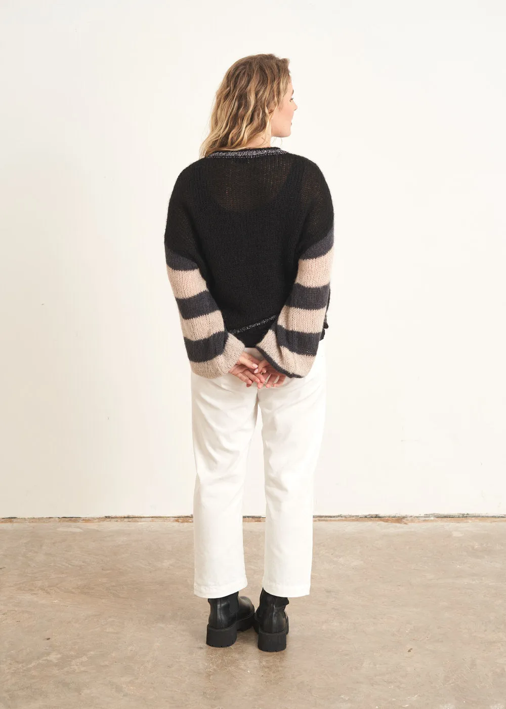 IRIS STRIPE SWEATER - BLACK