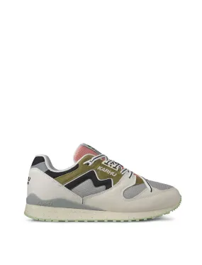 Karhu Synchron Classic Trainers Lily White / Green Moss